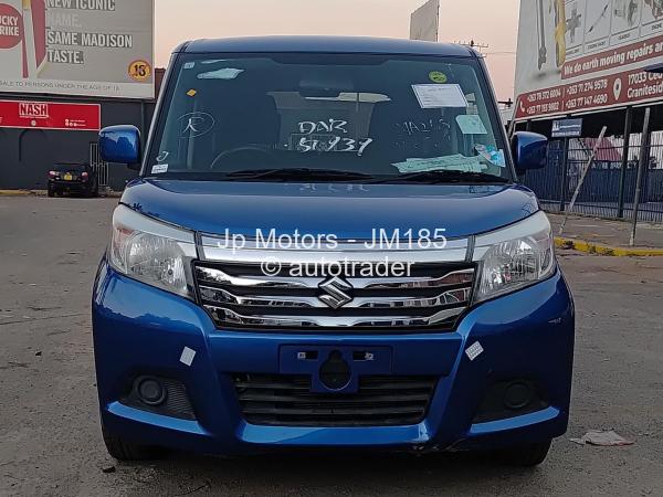 2017 - Suzuki  Wagon R