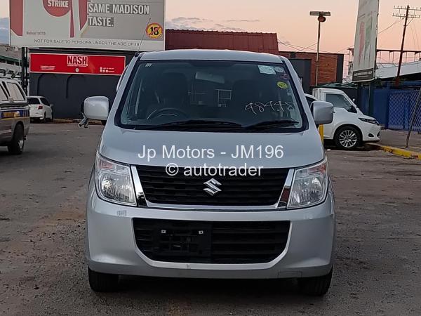2017 - Suzuki  Wagon R