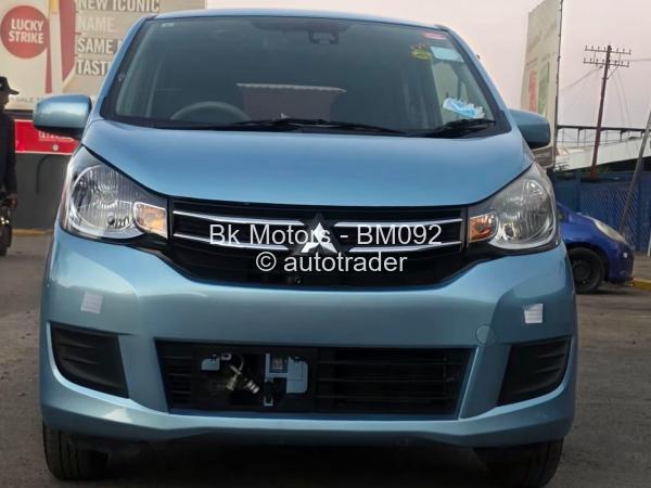 2017 - Mitsubishi  eK Wagon