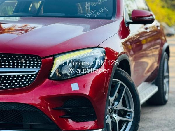 2017 - Mercedes Benz GLC
