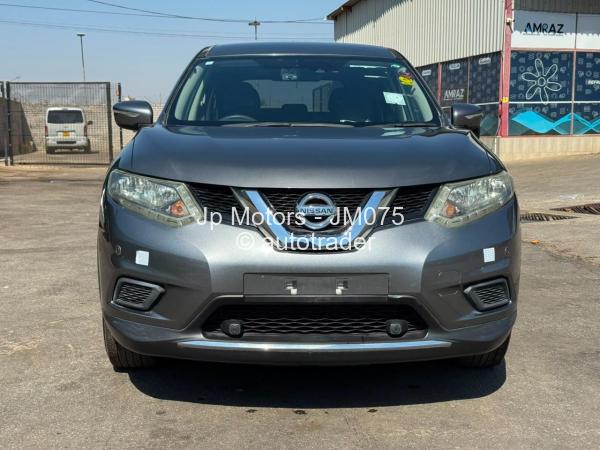 2016 - Nissan  Xtrail