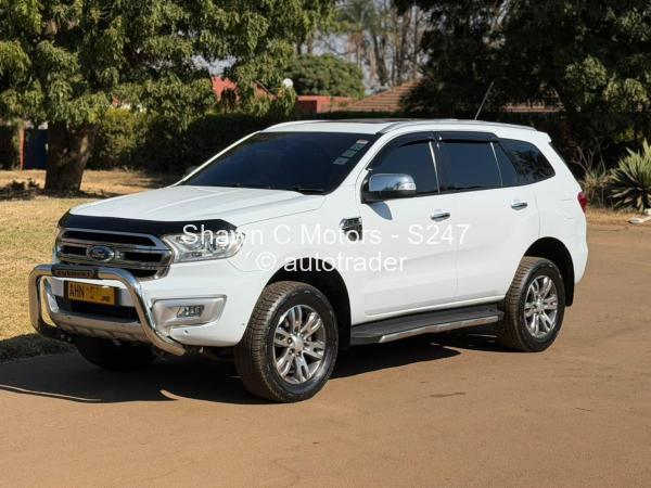 2018 - Ford  Everest