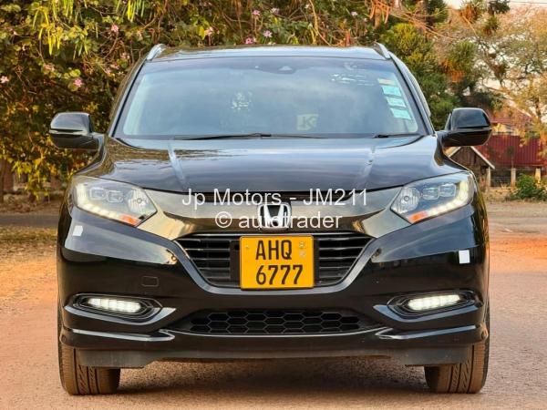 2017 - Honda Vezel
