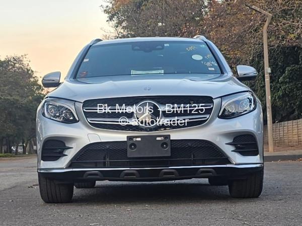 2017 - Mercedes Benz GLC