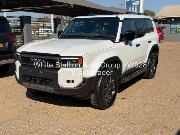 2025 - Toyota  Land Cruiser Prado