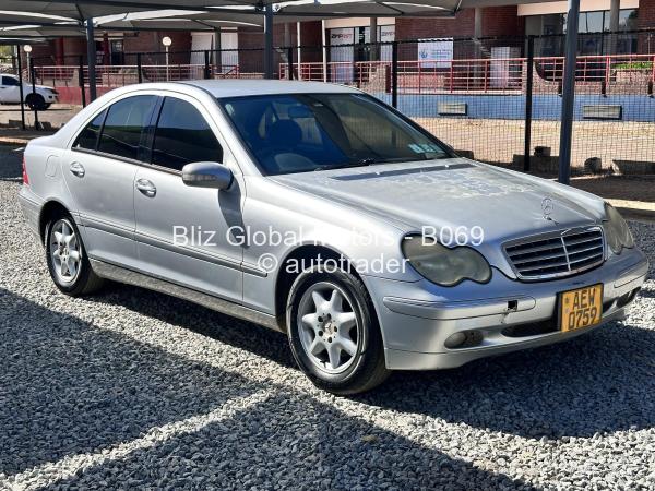 2006 - Mercedes Benz C200