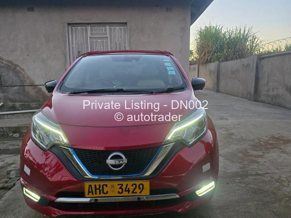 2017 - Nissan  Note