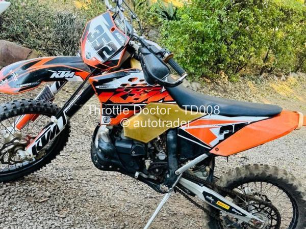 2011 - KTM 300xcw