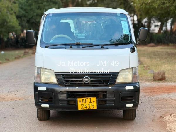 2005 - Nissan  Caravan