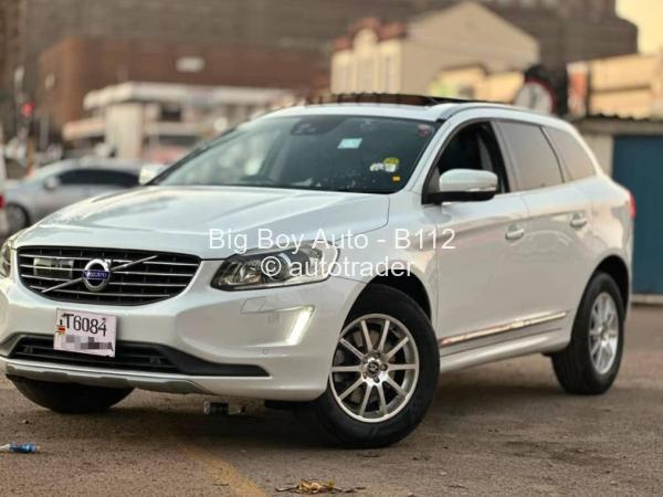 2017 - Volvo  XC60