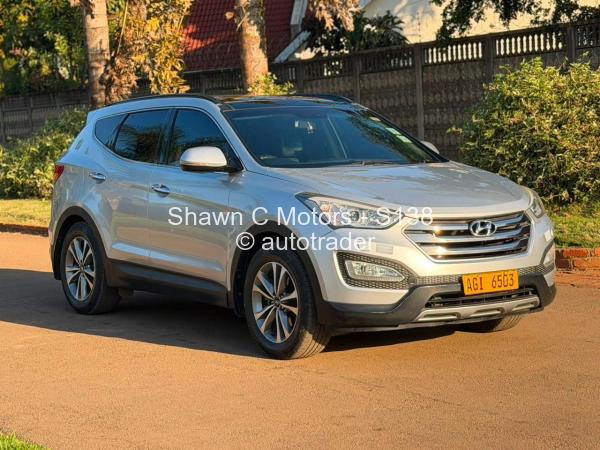 2016 - Hyundai  Santa Fe