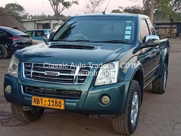 2010 - Isuzu  KB300