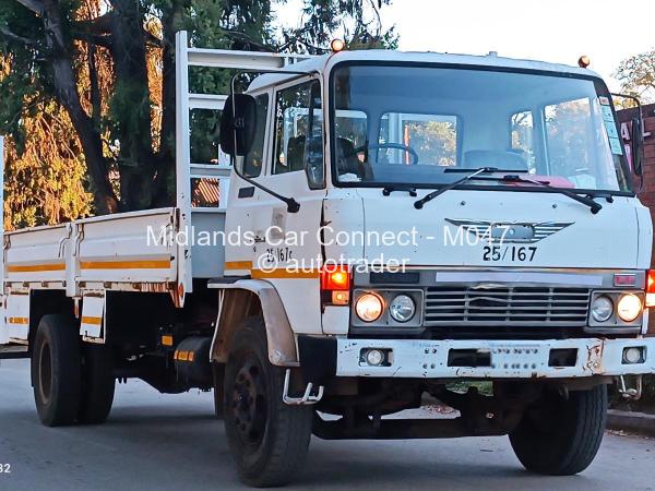 1989 - Hino FF