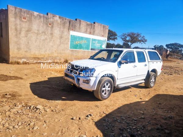 2008 - Isuzu  Kb