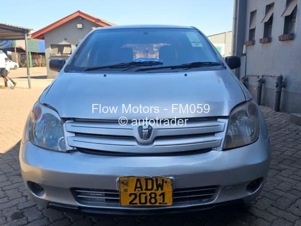 2008 - Toyota  Ist