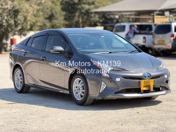 2016 - Toyota  Prius