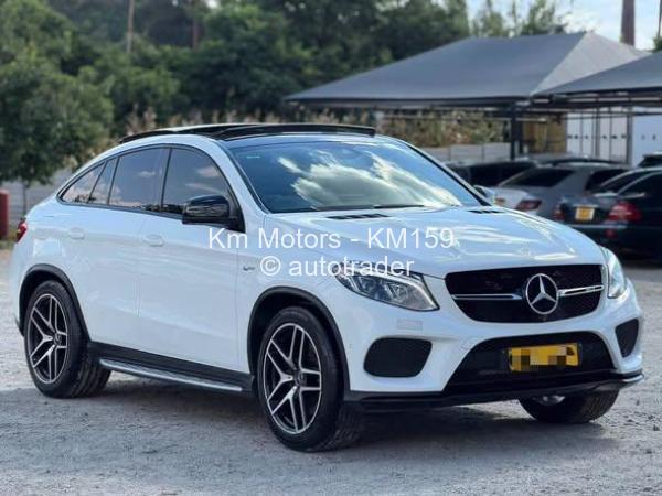 2017 - Mercedes Benz GLE