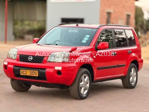 2011 - Nissan  X-Trail