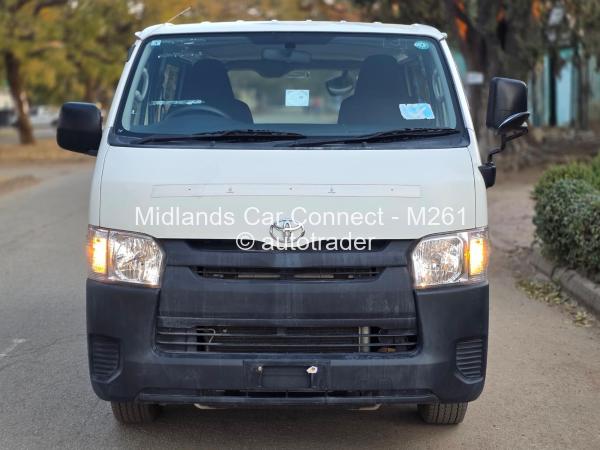 2018 - Toyota  Hiace