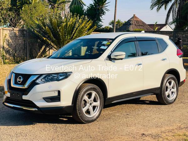 2019 - Nissan  X-Trail