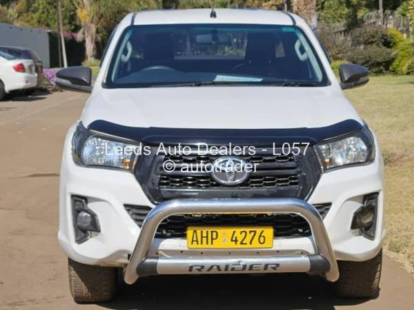 2016 - Toyota  Hilux