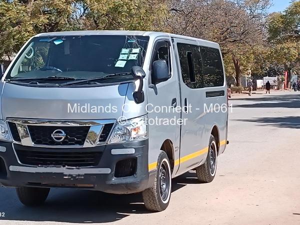 2016 - Nissan  NV350