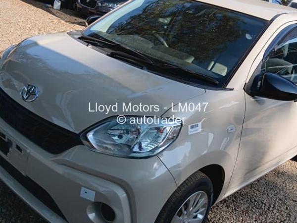 2017 - Toyota  Passo