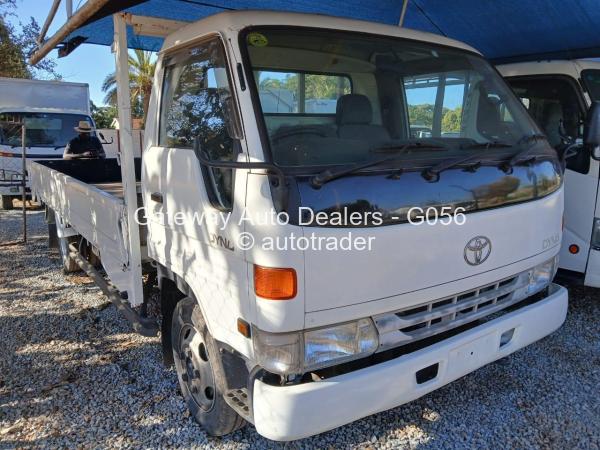 2010 - Toyota  Dyna 150