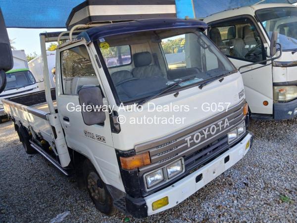 2009 - Toyota  Dyna