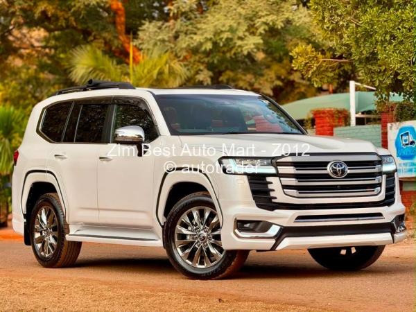 2024 - Toyota  Landcruiser 300 ZX