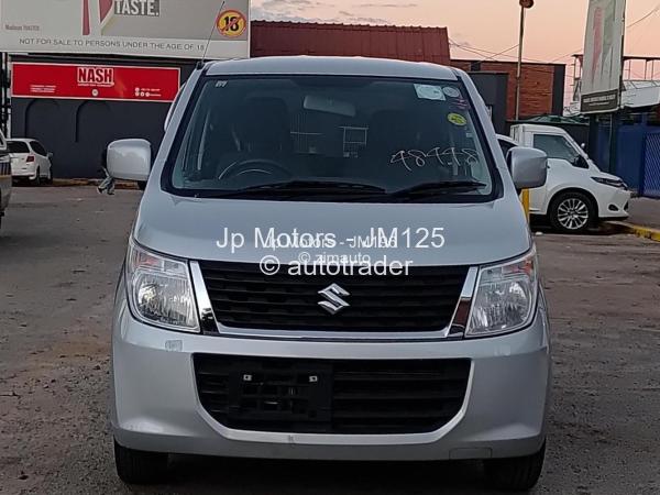 2017 - Suzuki  Wagon R