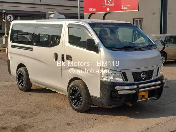 2016 - Nissan  NV350