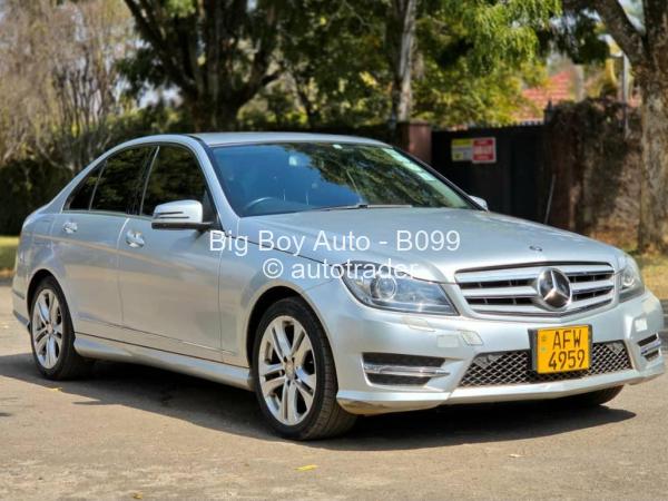 2013 - Mercedes Benz C180