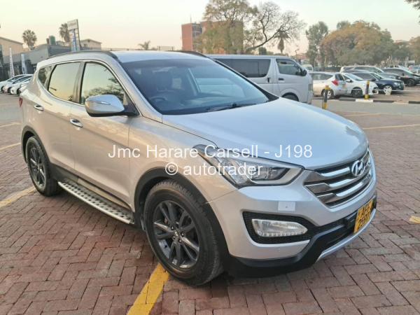 2014 - Hyundai  Santa Fe