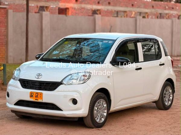 2018 - Toyota  Passo