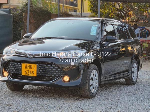 2018 - Toyota  Fielder
