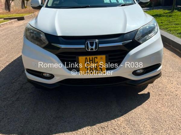 2016 - Honda Vezel