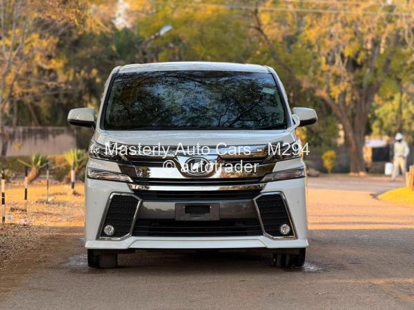 2017 - Toyota  Vellfire