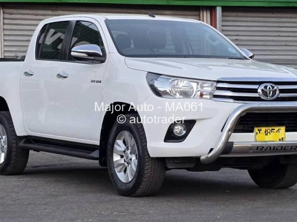 2017 - Toyota  HILUX GD6