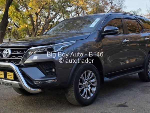 2022 - Toyota  Fortuner