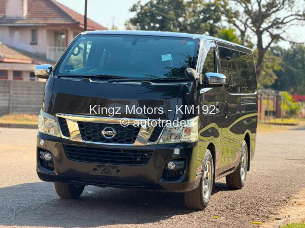 2016 - Nissan  NV350