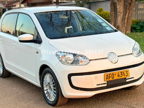 2014 - Volkswagen  up!