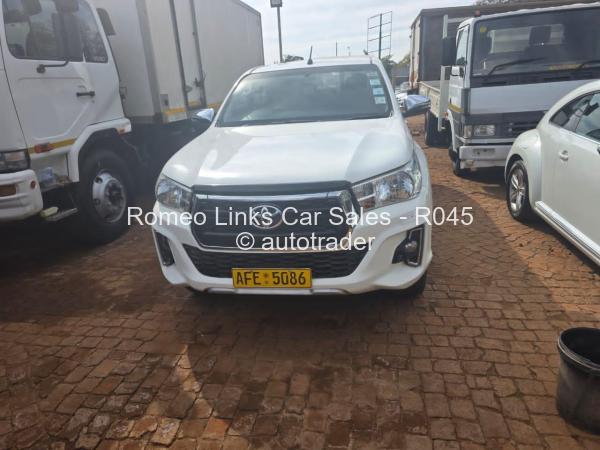 2018 - Toyota  HILUX GD6