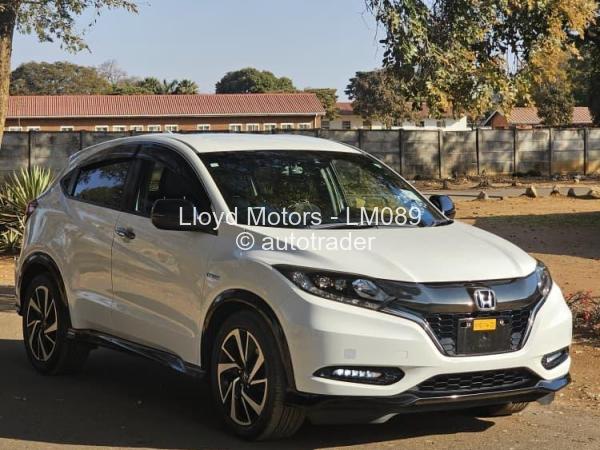 2017 - Honda Vezel
