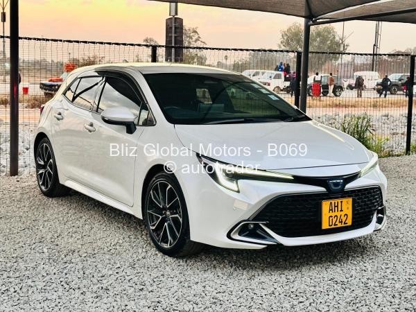 2025 - Toyota  Corolla