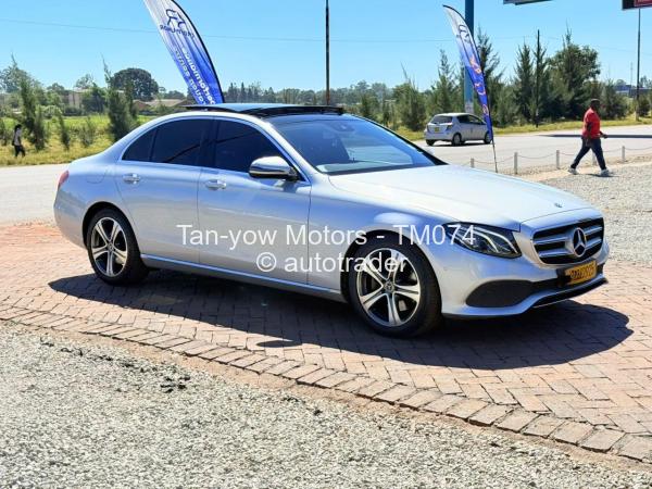 2018 - Mercedes Benz 220