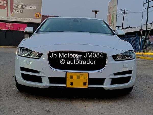 2016 - Jaguar XE