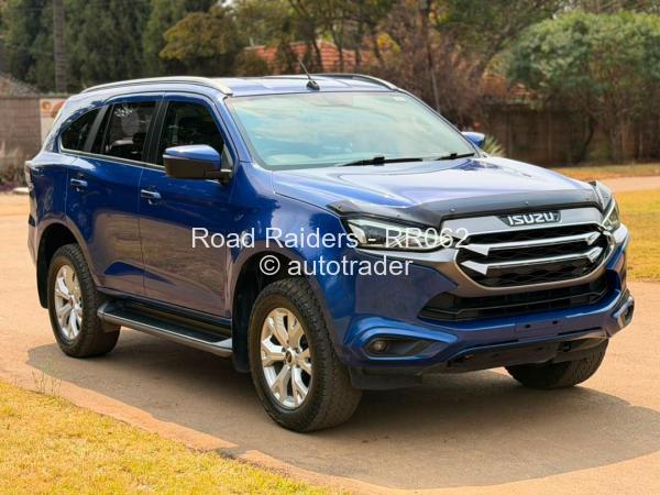 2023 - Isuzu  Mu-X