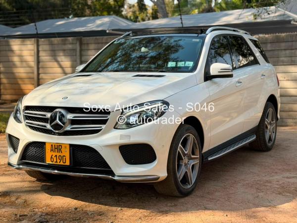 2017 - Mercedes Benz GLE