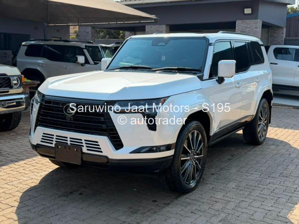 2025 - Lexus  GX550